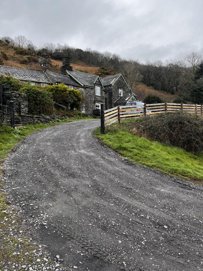 Farmhouse & Cottage At Geufron Farm - Dog Friendly Bryn-crug Exterior photo